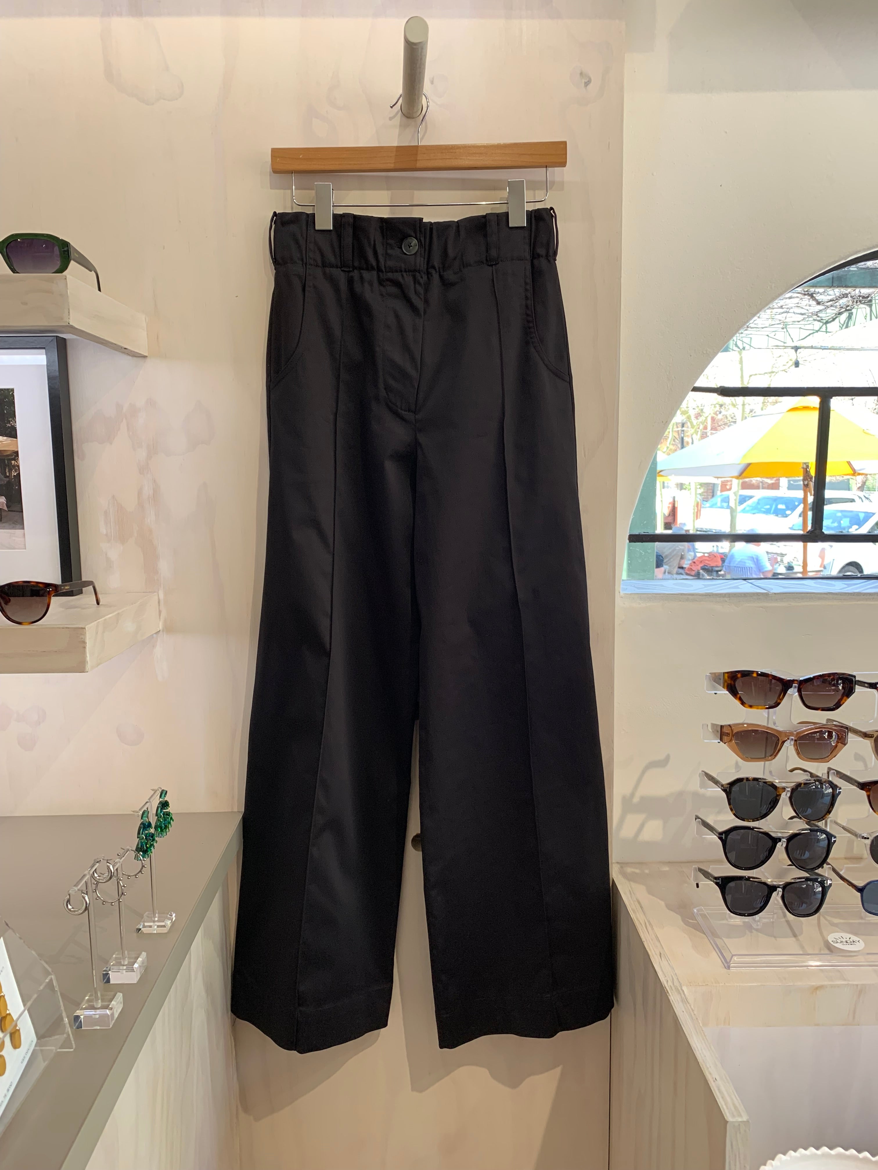 Wide leg pants - black