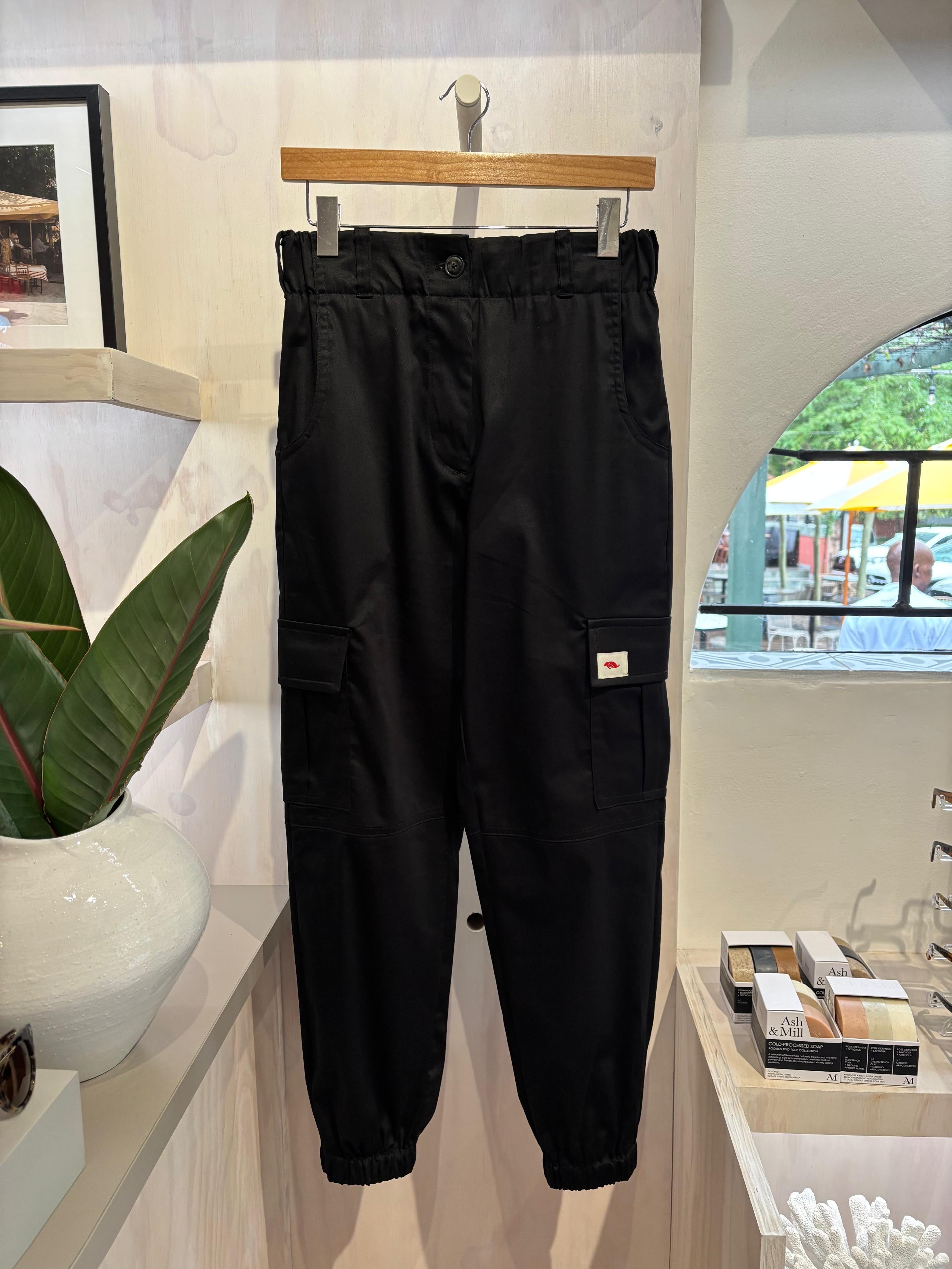 Cargo pants - black